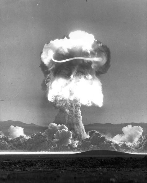 MILITARY▶ http://Pinterest.com/RamiroMacias/Military The Nuclear Age, Mushroom Cloud, Nevada Desert, Nuclear Test, Rare Historical Photos, Destroyer Of Worlds, Historical Photos, Atom, The Sky