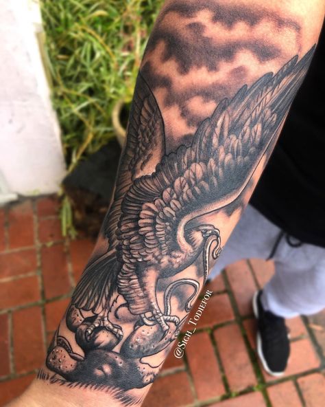 @Sigh_todiefor Mexican Tattoo Sleeve, Kansas Tattoo, Mexico Eagle Tattoo, Mexican Eagle Tattoo, Mexico Eagle And Snake Tattoo, Mexican Flag Eagle Tattoo, Mexican Eagle Traditional Tattoo, Hispanic Tattoos, Mexican Aztec Warrior Tattoo