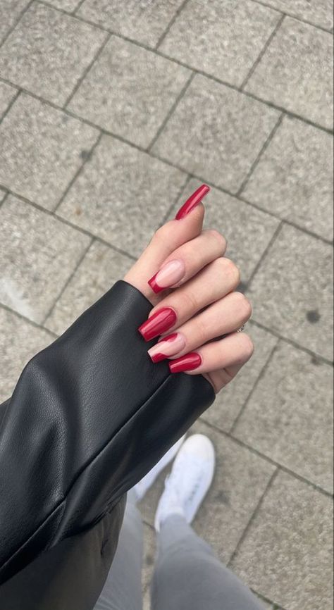 #BEAUTY, #RELATIONSHIPS #Fashion #Animals #Outfits #Winter Outfits #Animals Nail Inspo Red, Urban Nails, Multicolored Nails, December Nails, Casual Nails, Simple Acrylic Nails, Coffin Shape Nails, Soft Nails, Acrylic Nails Coffin Short