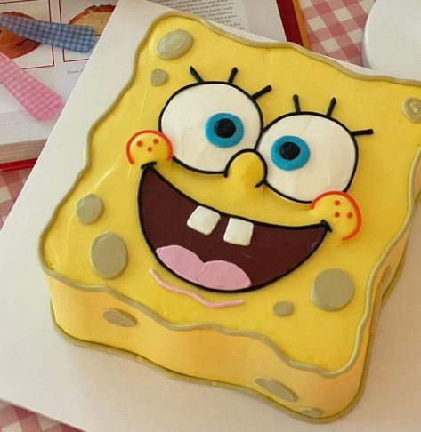 Spongebob Smash Cake, Spongebob Cake Design, Birthday Cake Spongebob, Spongebob Cake Ideas, Spongebob Cookie Cake, Cakes Spongebob, Simple Spongebob Cake, Spongebob Cake Ideas For Boys, Sponge Bob Cake Ideas