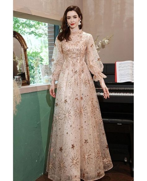 Gaun,
Gaun cantik,
Gaun satin,
Gaun pesta,
Gaun kebaya modern,
Gaun elegan,
Gaun wisuda,
Gaun satin bridesmaid,
Gaun malam,
Gaun hijab,
Gaun vintage,
Gaun wedding,
Gaun koktail,
Gaun batik pesta modern, Wedding Gowns For Bridesmaids, Long Dress Brokat Modern Simple, Dress Vintage Hijab, Organdi Dress, Gowns Full Sleeves, Dress Brokat Modern Simple, Model Dress Brokat Modern, Dress Pesta Brokat, Longdress Hijab