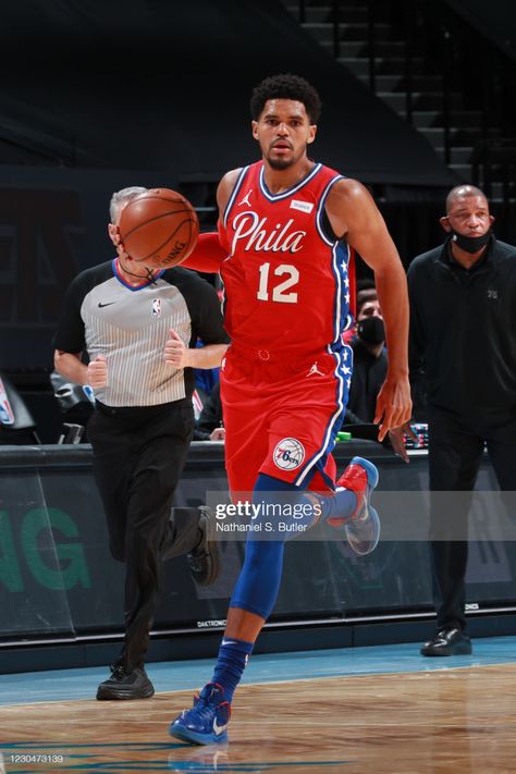 News Photo : Tobias Harris of the Philadelphia 76ers handles... Tobias Harris, Barclays Center, Philadelphia 76ers, Brooklyn Nets, Nba Jersey, National Basketball Association, Kevin Durant, Nba Players, Philadelphia