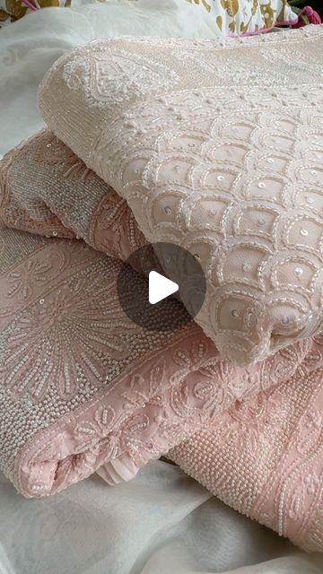 AriAA Chikankari🇮🇳 | hand crafted from lucknow | Shop these from this link -  https://ariaachikankari.com/collections/chikankari-sarees  Beautiful viscose chikankari sarees with heavy... | Instagram Sequence Lengha, Small Motifs, Saree Accessories, Chikankari Lehenga, Chikankari Saree, Peach Saree, Indian Chicken, Wedding Sarees, Embroidery Saree