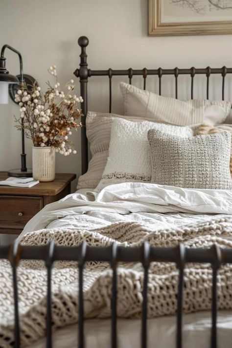 Cozy Farmhouse Bedrooms: Tips &amp; Inspiration Joanna Gaines Farmhouse Bedrooms, Weathered Wood Furniture, Gaines Farmhouse, Cozy Farmhouse Bedroom, Joanna Gaines Farmhouse, Cozy Guest Rooms, Farmhouse Headboard, Farmhouse Bedrooms, Vintage Bedroom Furniture