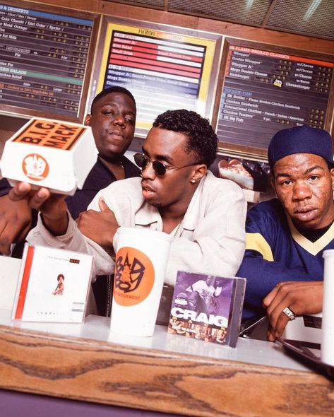 🍦 on Instagram: “Biggie, P Diddy and Craig Mack photographed in 1993 for the ‘B.I.G Mack’ campaign 📷: @chimodu” Biggie Smalls Quotes, 90s Rappers Aesthetic, King B, Tupac And Biggie, 90s Rappers, Sean Diddy Combs, Hip Hop Classics, Diddy Combs, 90s Rap