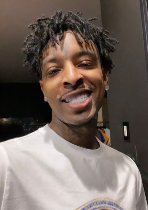 21 Savage Rapper, 21 Savage, Everything And Nothing, Types Of Music, Insta Posts, My Favorite Music, Travis Scott, Reaction Pictures, Mood Pics