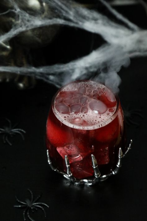 Red Rum Punch, Spooky Drinks, Halloween Punch Recipes, Red Rum, Halloween Drink, Halloween Punch, Cherry Syrup, Halloween Cocktail, Red Cocktails