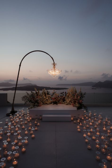 Candle Walkway Proposal, Candle Light Proposal Ideas, Candlelit Proposal Ideas, Proposals Decoration, Minimal Proposal Decor, Unique Wedding Proposal Ideas, Candle Proposal Ideas, Minimal Proposal Ideas, Proposal Flowers Ideas