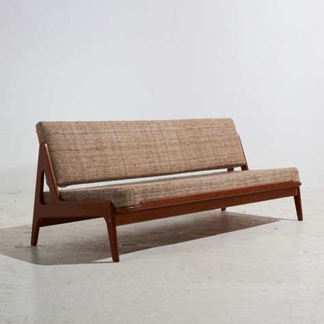 Listed on VNTG.com: Teak sofa by Arne Wahl Iversen for Komfort | #vntg #vintage