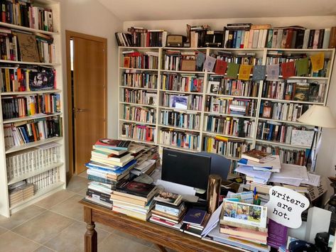 Writer's Office, Strange Feeling, Writers Desk, Aesthetic Space, Room Desk, Writing Space, Home Libraries, Library Design, Dream Living