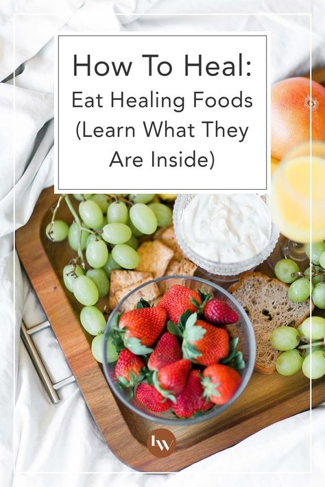 Healing requires you to consume more healing foods. Foods that make you feel light and alive. Inside, learn the difference between negative energy foods and positive energy foods designed to help you heal. Foods That Help Heal Wounds, Heal Body With Food, Foods To Help Heal Your Gut, Food For Healing Gut, Healing Your Body With Food, Eat For Energy, Healing Foods, Energy Foods, Soul Healing