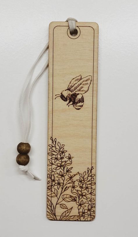 Nature Themed Lilac Flowers Wooden Bookmark With Tassel - Etsy UK Bookmark With Tassel, Woodburning Projects, Stencil Projects, Laser Art, Wood Burning Crafts, Wood Slice Ornament, Lilac Flowers, Nature Themed, Wooden Art