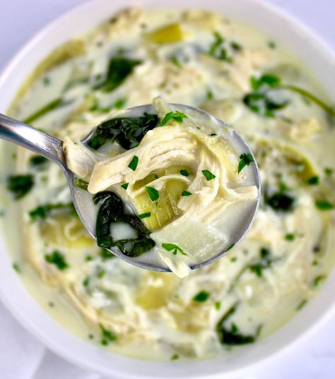 Slow Cooker Spinach Artichoke Chicken Soup - Keto Cooking Christian Artichoke Chicken Soup, Keto Chicken Soup, Keto Broccoli Cheese Soup, Artichoke Soup, Spinach Artichoke Chicken, Artichoke Chicken, Cooking Soup, Low Carb Soup, Creamy Spinach