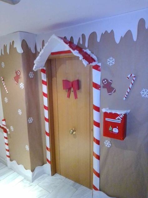 X Mas Door Decoration, Home Christmas Grotto Ideas, Diy Christmas Grotto Ideas, Christmas Doorway Ideas, School Grotto Ideas, Diy Grotto Christmas, Christmas Door Decorations For High School, Diy Christmas Grotto, Front Office Christmas Decorations