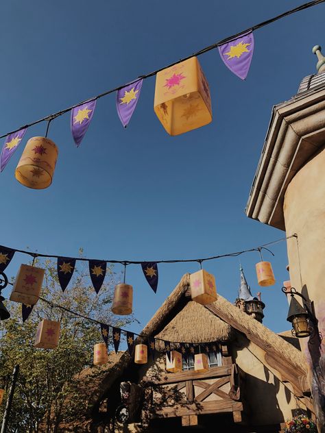 Tangled Wedding, Tangled Party, Tangled Rapunzel, Disney Rapunzel, Modern Disney, Disney Tangled, Disney Aesthetic, Princess Aesthetic, Happiest Place On Earth