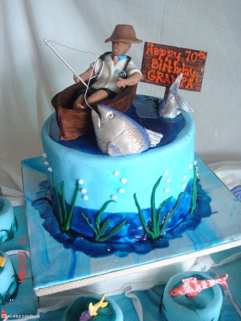 Idea for Father's Day cake Fishing Theme Cake, Gone Fishing Cake, Vanilla Cake Frosting, Fishing Cakes, Fisherman Cake, Pond Cake, Fish Cake Birthday, Boat Cake, Double Chocolate Cake