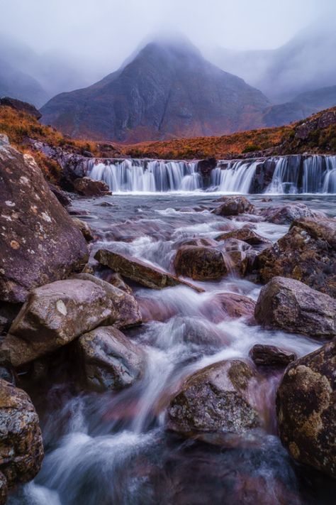 Landscape Photography Tips, Scotland Nature, Scotland Aesthetic, Scotland Vacation, Travel Photography Nature, Scotland Landscape, Fairy Pools, World Most Beautiful Place, Skye Scotland