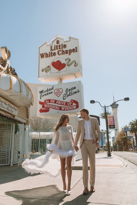 Vegas Wedding Aesthetic Elvis, Classy Vegas Elopement, Vegas Wedding Photoshoot, Eloise Eden, Vegas Bomb, Little White Chapel Vegas, Tacky Wedding, Vegas Wedding Elopement, Vegas Themed Wedding