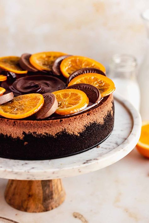 Chocolate Orange Cheesecake - Flouring Kitchen Flavored Cheesecake, Chocolate Orange Cheesecake, Orange Cheesecake, Candied Orange Slices, Terry's Chocolate Orange, Orange Chocolate Cake, Candied Orange, Toffee Cookies, Gateaux Cake