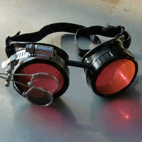 Red Steampunk Glasses, Red Goggles Aesthetic, Orange Goggles Aesthetic, Welding Goggles Aesthetic, Cool Goggles Aesthetic, Fantasy Goggles Design, Steampunk Goggles Aesthetic, Science Goggles Aesthetic, Steam Punk Glasses