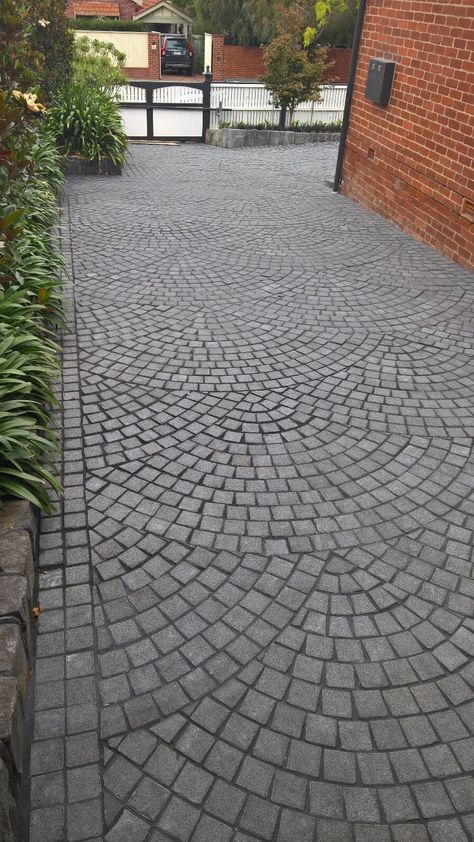 Paved Driveway Ideas, Cobblestone Paving, Paved Driveway, Driveway Ideas, Step Stones, Crazy Paving, Paver Walkway, Driveway Design, Driveway Landscaping