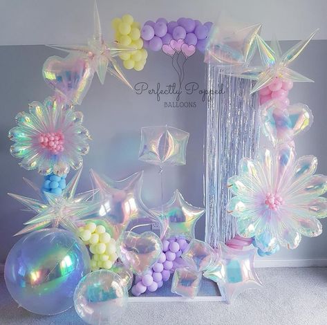 Iridescent Party, Birthday 30, Magic Birthday, Beautiful Balloons, 40 Birthday, Mermaid Party Decorations, Events Ideas, Round Balloons, Mermaid Theme Birthday