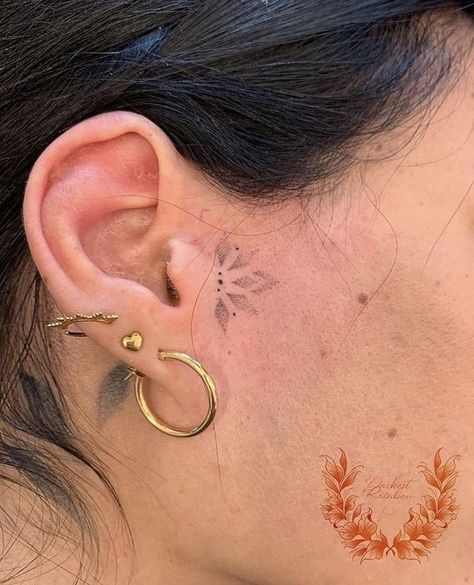 Side Of Ear Tattoos For Women, Mandela Face Tattoo, Tragus Tattoo Ear, Dainty Face Tattoos, In Front Of Ear Tattoo, Side Of Ear Tattoo, Tragus Tattoo, Ear Tats, Hairline Tattoos