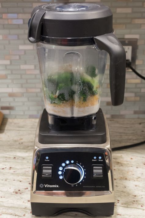 Broccoli Soup in the Vitamix before Blending Keto Vitamix Recipes, Vitamix Chicken Soup Recipes, Vitamix Soup Recipes Easy, Vitamix Broccoli Soup, Butternut Squash Soup Vitamix Recipe, Vitamix Healthy Recipes, Vitamix Food Processor, Vitamix Soup Recipes, Vitamix Soup