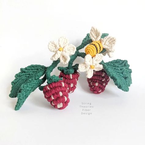 Vine Sculpture, Strawberry Vine, Macrame Mini, Nursery Shelf, Fiber Sculpture, Diy Spring Wreath, Macrame Tapestry, Diy Mobile, Strawberry Plants