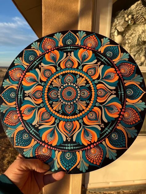 Dot Mandala On Rocks, Sun And Moon Mandala Dot Painting, Mandala Art On Circle Canvas, Mandala Art With Paint, Small Canvas Mandala Art, Mandala Artwork Colourful, Circular Mandala Art, Mandala Art Dot Painting, Modern Mandala Art