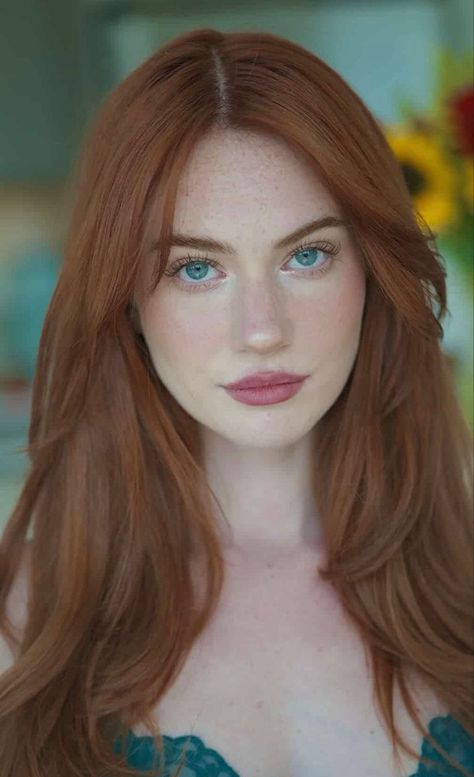 Ethereal Meaning, Ethereal Beauty Woman, Intimidating Women, Ethereal Dramatic, Oc Things, Hair Pale Skin, Natural Red Hair, Beauty Hair Color, Red Haired Beauty