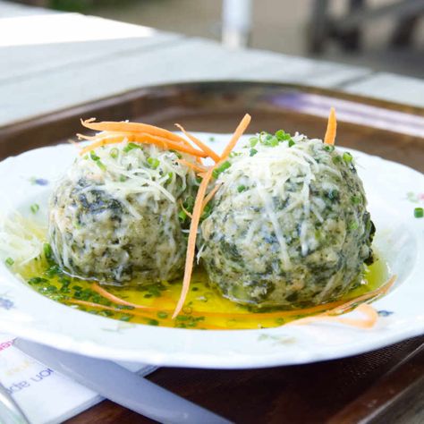 traditional austrian spinatknoedel ov Traditional Austrian Spinatknödel with Parmesan​ Spinach Dumplings, Austrian Cuisine, Food Advice, Austrian Recipes, European Food, Just Cooking, Beautiful Dishes, Local Food, Main Meals