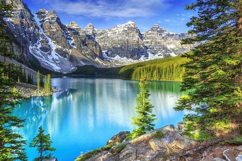 Moraine Lake Diamond Painting Pictures, Christmas Iphone Wallpaper, 4k Desktop Wallpapers, Mountain Landscape Photography, Mid Century Modern Christmas, Painting Pictures, Christmas Iphone, Moraine Lake, Wallpaper Iphone Christmas