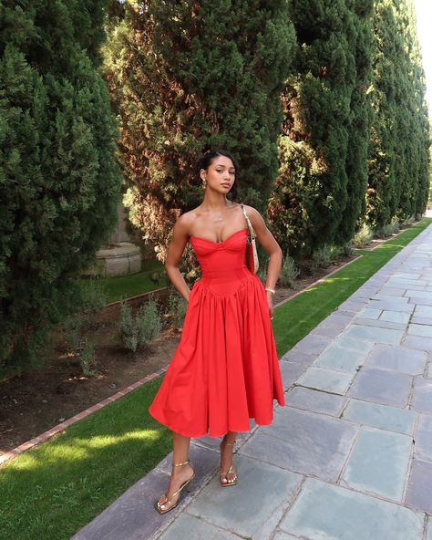 Ally Rossel | Life’s better in red 🌹 @houseofcb | Instagram Ally Rossel, Red Heels Dress, Princess Era, Long Summer Dresses Maxi, Heels Dress, Creative Photoshoot Ideas, Maxi Dress Outfit, Fitted Maxi Dress, 23rd Birthday