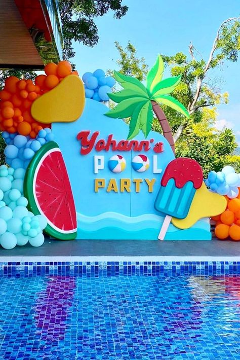 Last Day Of School Party, Kids Pool Party, Pool Party Ideas, Pool Party Themes, Pool Party Kids, Splash Party, Fiesta Tropical, Pool Party Decorations, Pool Birthday