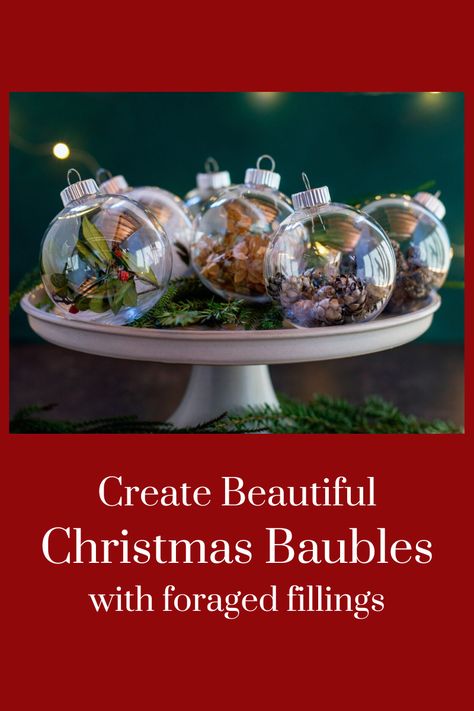 Bauble Filler Ideas, Bauble Filling Ideas, Fill Your Own Christmas Baubles, Clear Christmas Bulbs Ideas, Fillable Baubles Ideas, Clear Baubles Ideas, Filled Baubles, Novogodisnje Dekoracije, Diy Christmas Baubles