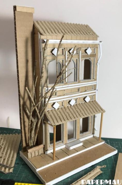 PAPERMAU: Cardboard Facade - A Just For Fun Project - by Papermau Cardboard Diy Projects, Cardboard Models Projects, Paper Architecture Model, Cardboard Buildings, Cardboard Box Houses, Cardboard City, Cardboard Puzzle, Cardboard Castle, Cardboard Model