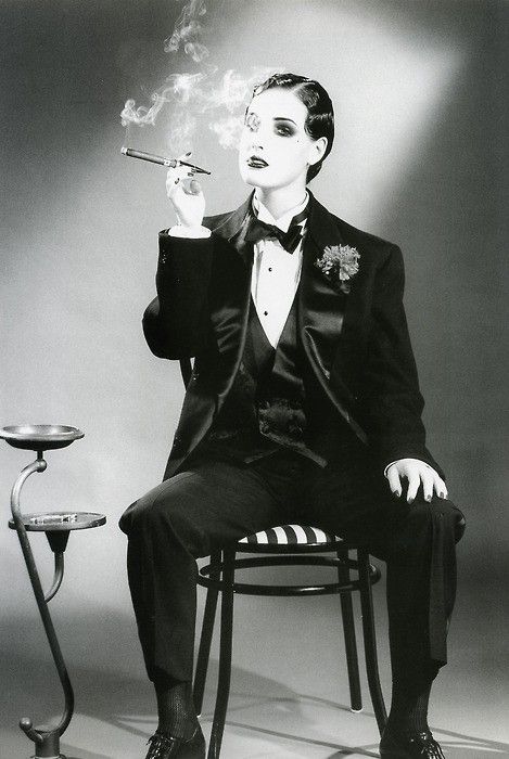 Dita Von Teese Dita Von Tease, 39 Steps, Drag King, Dita Von, Dita Von Teese, Foto Art, 1920s Fashion, Cabaret, Looks Style