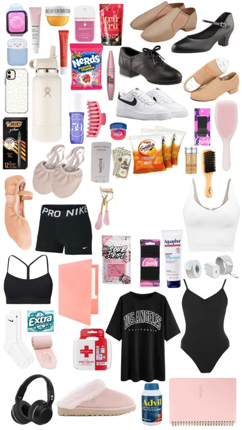 Dance bag What’s In My Bag Dance, Dance Stuff Aesthetic, Dance Teacher Essentials, What To Put In Dance Bag, Dance Bag Essentials List, Whats In My Dance Bag, Dance Stuff, Ballet Bag Essentials, Dance Bag Essentials