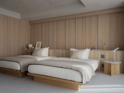 Mexican Bedroom, Keiji Ashizawa, Japandi Bedroom, 2022 Picture, Sideboard Decor, Calming Bedroom, Wooden Wall Panels, Interior Minimalista, Japandi Style