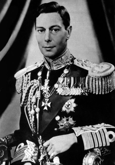 The Scandalous Story of How King George VI Became King | Reader's Digest Kings And Queens Of England, George Duke, Queen Mum, Edward Viii, The Queen Mother, Royal Portraits, 11 December, King George Vi, King George V