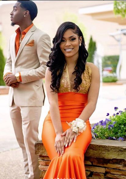 Cream And Orange Prom Couple, Brown Tuxedo Prom, Prom Ideas Black Couples Orange, Black And Orange Prom Suit, Orange Prom Dress And Suit, Peach Prom Couple, Orange And Silver Prom Couple, Orange Prom Suits For Men, Orange Prom Outfits For Couples