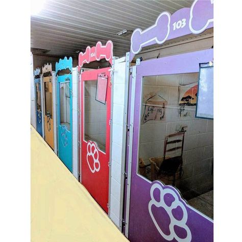 Dog Daycare Business, Dog Restaurant, Kennel Ideas, Doggie Daycare, Dog Grooming Shop, Cat Hotel, Dog Hotel, Pet Resort, Pet Hotel