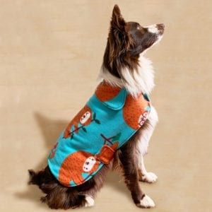 Fleece Dog Coat Pattern Free, Dog Coats Patterns Free Sewing, Diy Dog Jacket, Fleece Coat Pattern, Dog Jacket Pattern Free, Sewing Projects For Dogs, Sew Dog Clothes, Dog Jacket Patterns, Sewing Projects Ideas