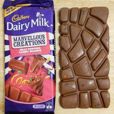 Cadbury Marvellous Creations Jelly Poppin Candy Beanies Bar Marvelous Creations Cadbury, Marvellous Creations Chocolate, Cadbury Marvellous Creations, Poppin Candy, Marvellous Creations, Marvelous Creations, Cadbury Chocolate Bars, Cadbury World, Dairy Milk Chocolate