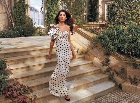 Johanna Ortiz Dresses, Met Gala Outfits, Met Gala Dresses, Gala Outfit, Annie Leibovitz, Amal Clooney, Vogue Covers, George Clooney, Gala Dresses