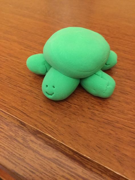 I made this cute little turtle out of modeling clay! Cute Clay Ideas Easy, Cute Clay Ideas, Clay Ideas Easy, Turtle Cute, Clay Turtle, Modeling Clay, Cute Clay, Clay Ideas