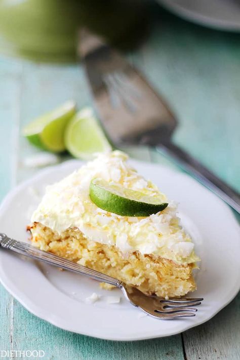 Coconut Lime Ricotta Cake {Flourless} | www.diethood.com | Bright, light and incredibly delicious Coconut Lime Cake made with ricotta cheese and almond meal. Just like that classic Coconut Lime Cake, but better! AND gluten free! Coconut Lime Cake, Coconut Flour Cakes, Afternoon Tea Recipes, Lime Cake, Ricotta Cake, Coconut Desserts, Almond Meal, No Salt Recipes, British Bake Off