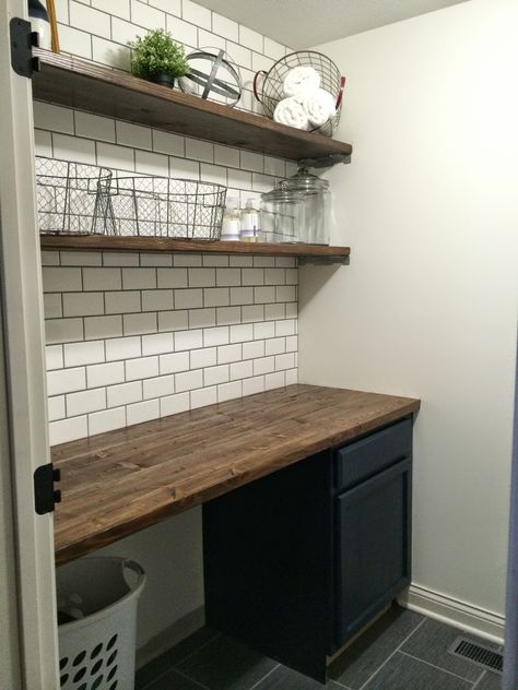 Folding Station, Laundry Room Tables, Room Tiles Design, Laundry Room Folding Table, Laundry Room Tile, Small Laundry Room Organization, Room Storage Diy, Laundry Room Renovation, Farmhouse Laundry