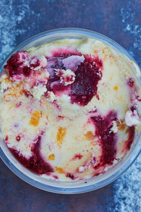 Peach Melba Ice Cream - Because I need more reasons to have peach schnapps and chambord on hand.... Peach Melba Ice Cream, Frozen Deserts, Bread Display, Tiny Cooking, Peach Melba, Peach Ice Cream, Raspberry Sauce, Frozen Foods, Sorbet Recipes